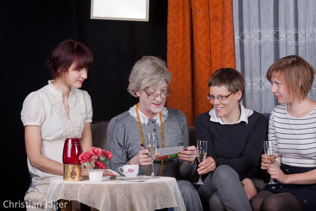 Autogrammstunde mit Gisela Müller Autogrammstunde mit Gisela Müller